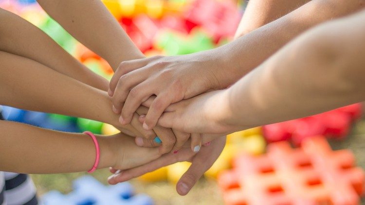 cq5dam.thumbnail.cropped.750.422